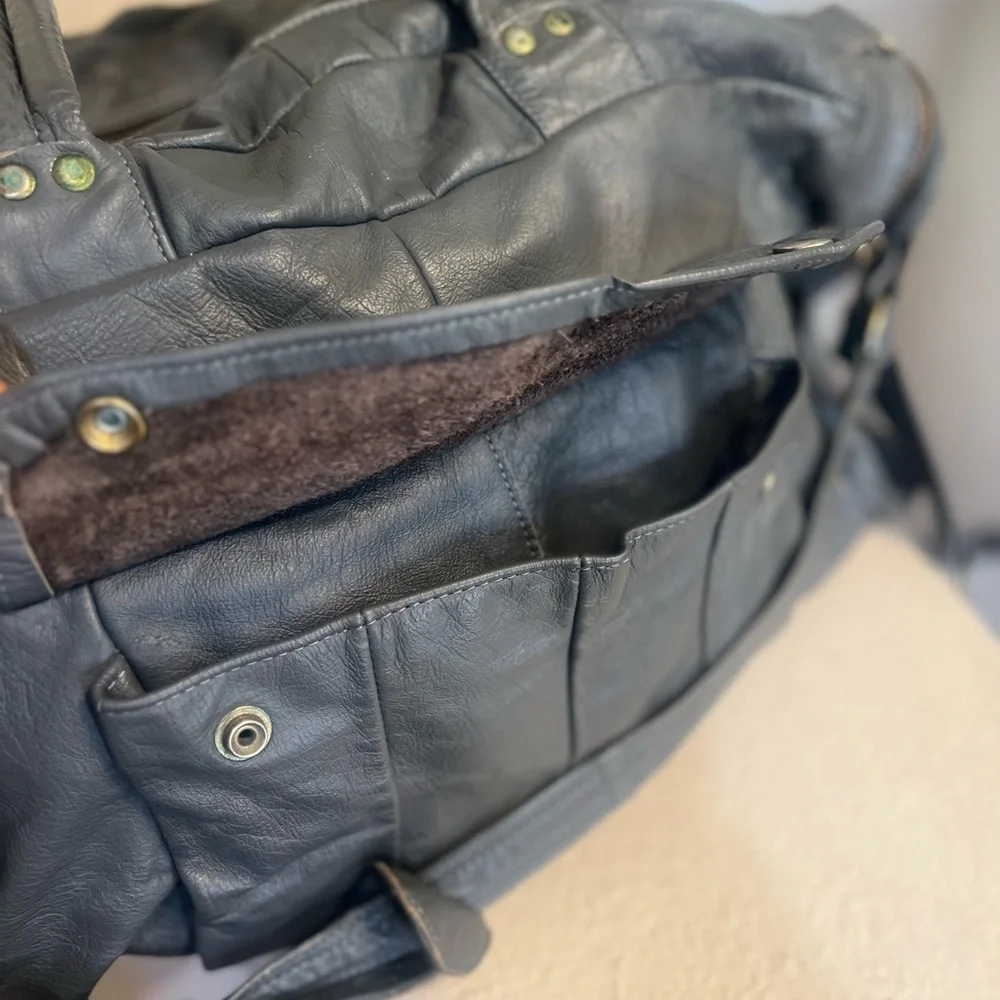 Gray Genuine Leather Handle/shoulder duffel‎ bag hand luggage unisex Mexico made